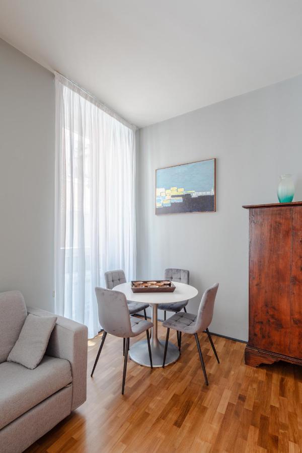 Fontanella Borghese Elegant & Beautiful Apartment Roma Ngoại thất bức ảnh